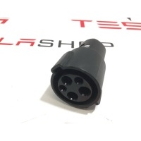 переходник для зарядки Tesla Model X 2016 1067348-00-B