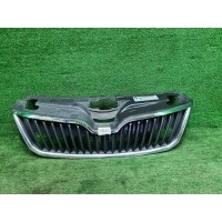 Решетка радиатора Skoda Rapid 1 (2012-2020) Skoda Параметр: Модель 2012 5JA8536689B9