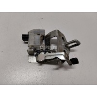 Ответная часть замка багажника VAG Octavia (A5 1Z-) (2004 - 2013) 1Z9827511C