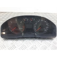 Щиток приборов (приборная панель) Audi A4(B5) 2000 8D0920900H