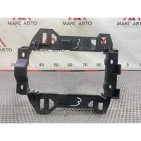Б/У крепление (кронштейн) AUDI Q7 4L 2006 4L0863531A, <strong>-Б/У Детали сняты с АВТОМОБИЛЯ</strong>