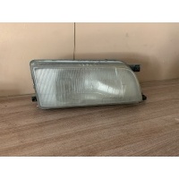 Фара правая для Nissan Sunny N14 Mercedes Benz B601065C00 B601065C00