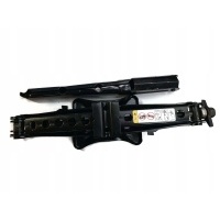 Домкрат chrysler voyager 04766498aa