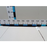 Накладка стекла переднего левого Land Rover Freelander 2 (2007 - 2014) LR001688