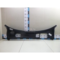 Решетка стеклооч. (планка под лобовое стекло) Land Rover Freelander 2 (2007 - 2014) LR027174