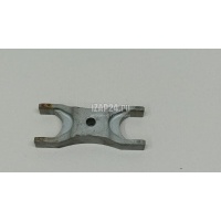 Кронштейн форсунки VAG Superb (2008 - 2015) 03L130216A
