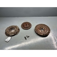 Комплект сцепления Volkswagen Golf 3 1995 030141032F,030198141BX