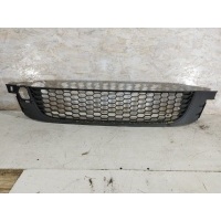 Решетка бампера Volkswagen Scirocco 2008-2014 1K8853677