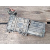 Блок предохранителей Volkswagen Bora 2000 1J0937550