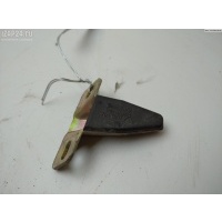 Ответная часть (скоба) замка двери Volkswagen Transporter T4 1994 701829734