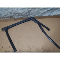 Направляющая стекла Audi Q5 8R 2011 8R0839439G