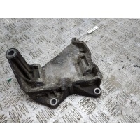 Кронштейн генератора Volkswagen Transporter T5 2003 070903143C