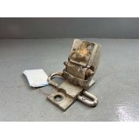 Петля двери передней правой Audi A6 C4 (S6,RS6) 1997 4A0831412A