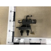 Фланец двигателя системы охлаждения Ford Ford C-MAX 2003-2010 1360282