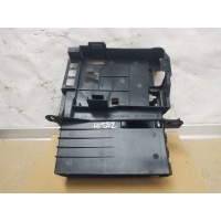 Кронштейн Audi Q5 8R 2011 8R0035209B