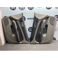 Обшивка двери передняя Ford Focus/2 2004-2011 1715909, 1715932