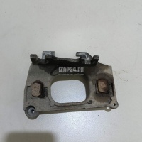 Кронштейн опоры двигателя Renault Sandero 2014 112228880R