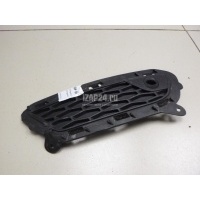 Заглушка бампера левая Land Rover Range Rover Evoque (2011 - 2018) LR079364