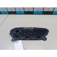 Заглушка бампера правая Land Rover Range Rover Evoque (2011 - 2018) LR079491