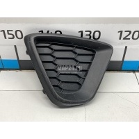 Заглушка бампера правая Mazda CX 5 (2012 - 2017) KD4550C11