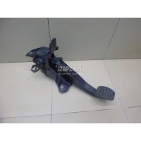 Педаль сцепления Renault Duster 2012 465037621R