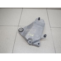 Кронштейн двигателя правый Mercedes Benz W246 B-klasse (2012 - 2018) 2702200006