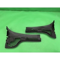 Жабо левая правое комплект 3t0819416 skoda superb ii 2 08 - европа