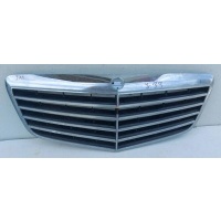 Mercedes - benz е w211 решетка радиатора
