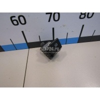 Кнопка фиксатора стояночного тормоза Toyota GS 250/350/300H (2012 - 2018) 8439030020