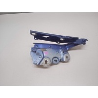 Петля капота левая VAG A3 [8V] (2013 - 2020) 8V0823301F