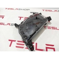 фара противотуманная правая Tesla Model S 2020 6005916-00-E