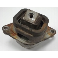 Лапа подушка двигателя range rover iii l322 3.6 d