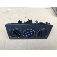 Панель вентилятора volkswagen поло ii 90 - 94 867819045a