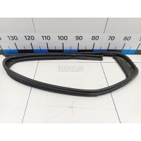 Уплотнитель стекла двери Renault Logan II 2014 823306177R
