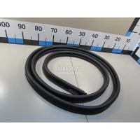 Уплотнитель багажника Renault Sandero 2014 908305196R