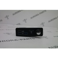 Разъём аудиосистемы USB+SIM+HDMI Land Rover Range Rover Sport L494 2013 LR087366