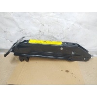 Домкрат Audi Q5 8R 2011 8R0011031C