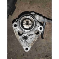 Насос вакуумный Citroen Berlingo 1998 96111230
