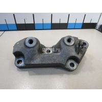 Кронштейн опоры КПП Land Rover Discovery Sport 2014 LR047373