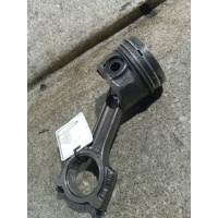 Поршень 1.5DCI , от K9K 724 , С ШАТУНОМ. Renault Megane 2 2009
