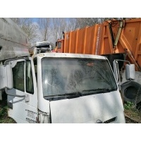 Стекло стекло nissan atleon 110