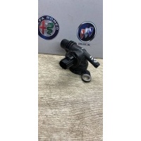 Фланец (тройник) системы охлаждения Alfa Romeo Giulia 952 2018 05281478