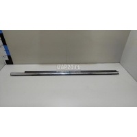 Накладка стекла переднего правого Mitsubishi Pajero/Montero Sport (KS) 2015 5727A402
