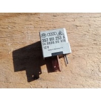 Реле (прочее) Volkswagen Golf 3 1995 357911253A