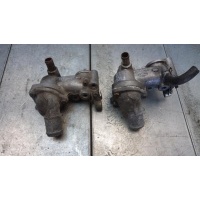 Корпус термостата Ford Mondeo 2 поколение 1996 89FF9K478, 96FF8594AB