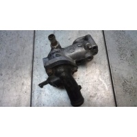 Корпус термостата Ford Focus 1 поколение 1998 93FF8594DA, 89FF9K478