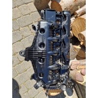 Крышка клапонов коллектор впускной volvo 31286262