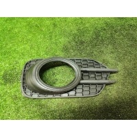 решетка в бампер VW Tiguan 2011-2019 5n0853665g