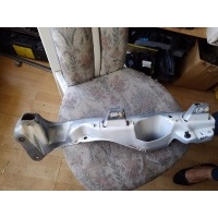 Крепление крыла renault kango ii 8200381901