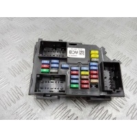 Блок предохранителей GMC Yukon III (GMT900) 2006 - 2014 2012 20828606,